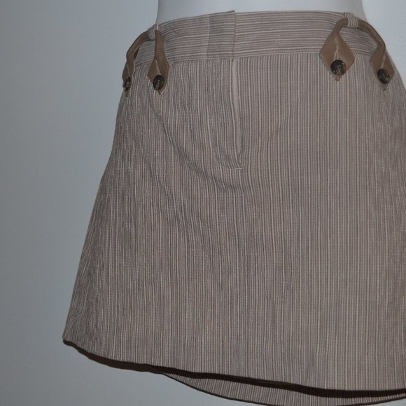 BCBG Max Azria size 6 brown mini skirt - Picture 2 of 9